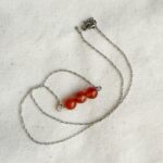 گردنبند کارنلین مدل فول مون